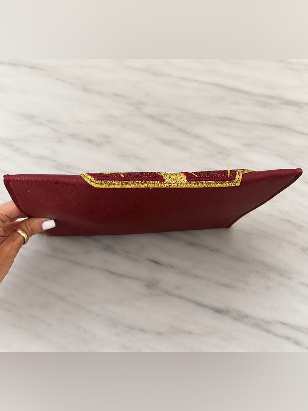 Danielle Nicole Harry Potter Gryffindor Red Crest Zip Clutch Cosmetic Pouch - Picture 10 of 11